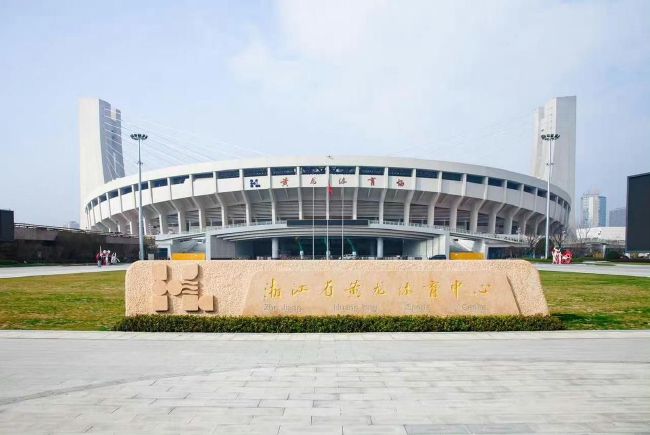 亚洲国产人久久久成人精品网站