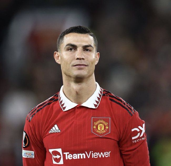 娇妻舒爽高潮呻吟公交车白浆