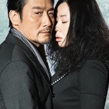 结婚相亲的女职员